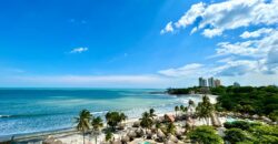 Beautiful beachfront apartment for sale with ocean view and just a few steps from the beach –Se vende hermoso apartamento de playa con vista al mar y a pocos pasos de la playa