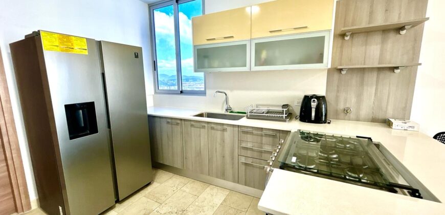 Vendo apartamento amoblado Bella Vista a pasos de la Cinta Costera