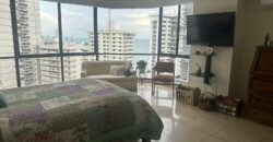 Vendo amplio apartamento con vista el Mar en Paitilla