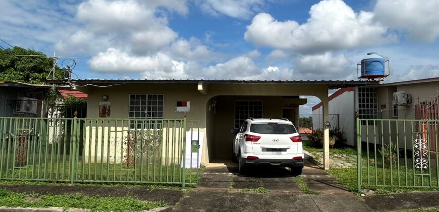 Vendo conveniente casa en Urb. Jardines de Mastranto, Chorrera