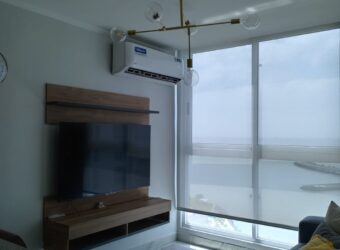 Alquilo hermoso apartamento con espectacular vista al mar y al Casco Antiguo