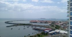 Alquilo hermoso apartamento con espectacular vista al mar y al Casco Antiguo