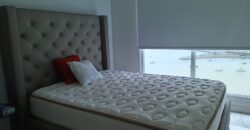 Alquilo hermoso apartamento con espectacular vista al mar y al Casco Antiguo