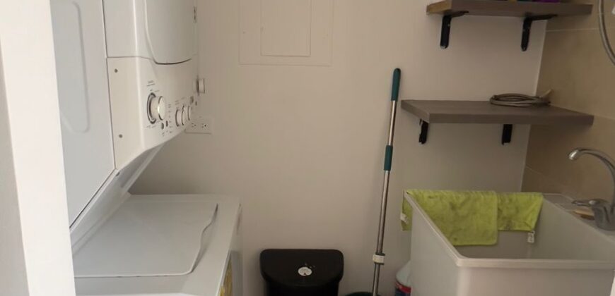 Alquilo amplio apartamento con ubicación privilegiada en San Francisco, ubicado entre Vía Israel y Calle 50, en PH The One