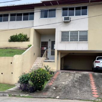 En venta amplia residencia en Los Ángeles