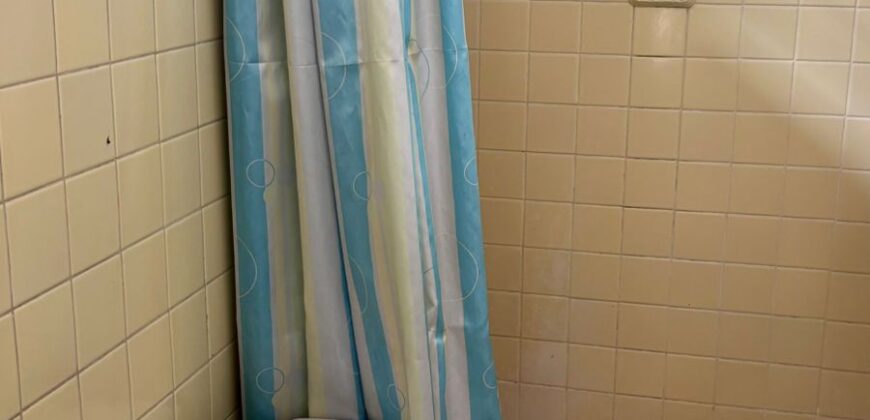 En venta amplia residencia en Los Ángeles