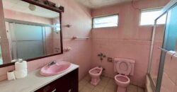 En venta amplia residencia en Los Ángeles