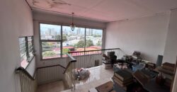 En venta amplia residencia en Los Ángeles