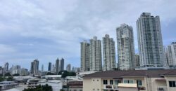 En venta amplia residencia en Los Ángeles