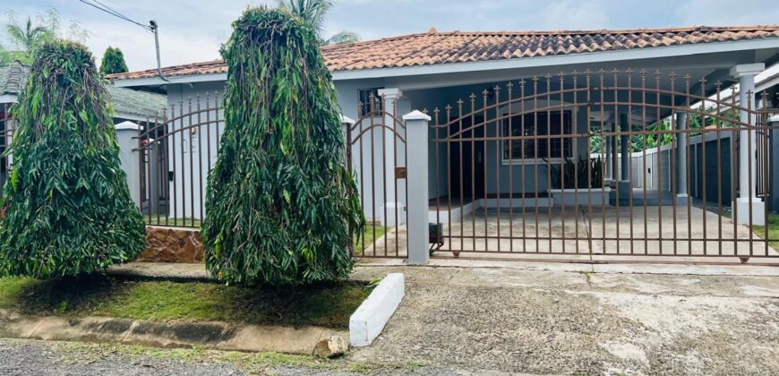 Alquilo casa amoblada en Chitré, a un precio increíble!