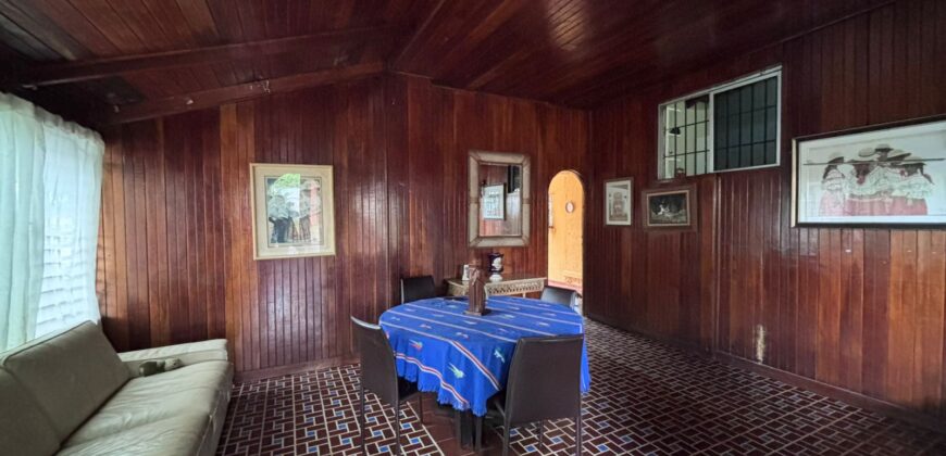 Vendo casa en equina de San Francisco, la mejor ubicación!