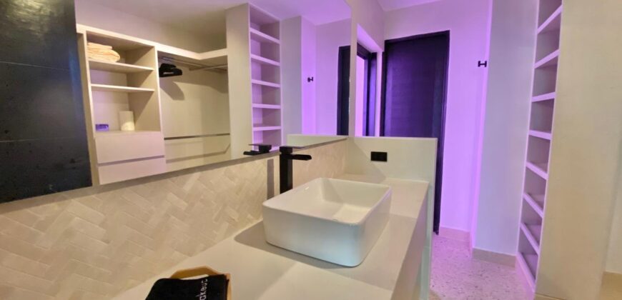 Alquilo hermoso apartamento en Avenida Balboa