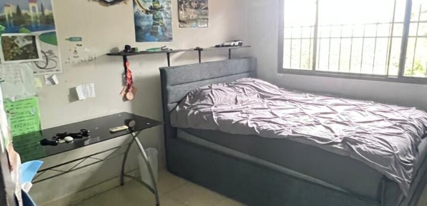 Alquilo con opción a compra hermosa y amplia casa en exclusiva área de Chitré