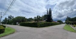 Alquilo con opción a compra hermosa y amplia casa en exclusiva área de Chitré