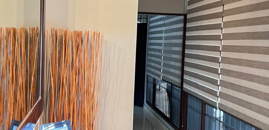 Alquilo con opción a compra hermosa y amplia casa en exclusiva área de Chitré