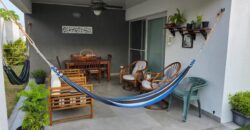 Vendo / alquilo hermosa y cómoda casa amoblada en Punta Barco