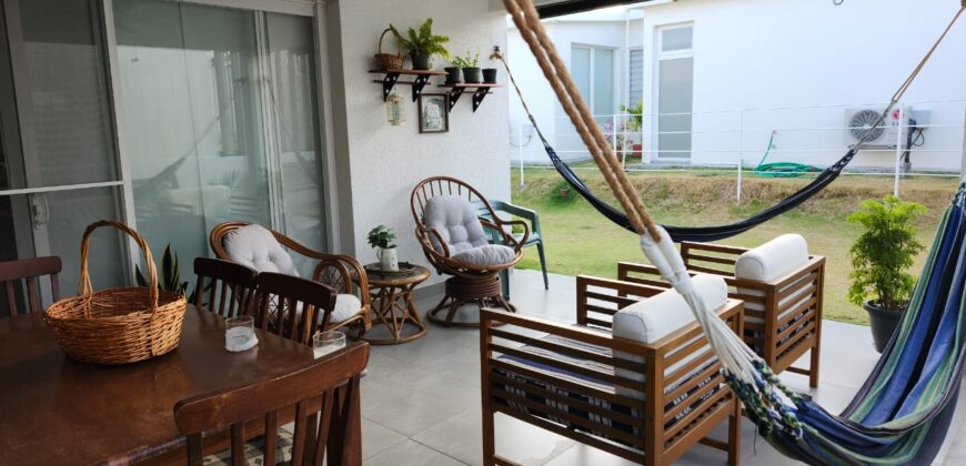 Vendo / alquilo hermosa y cómoda casa amoblada en Punta Barco