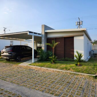 Vendo / alquilo hermosa y cómoda casa amoblada en Punta Barco