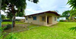 Alquilo casa con 1,000 m de terreno, a pocos minutos de playas y montañas