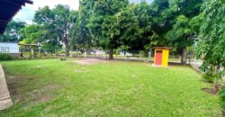 Alquilo casa con 1,000 m de terreno, a pocos minutos de playas y montañas