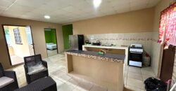 Alquilo casa con 1,000 m de terreno, a pocos minutos de playas y montañas