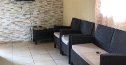 Alquilo casa con 1,000 m de terreno, a pocos minutos de playas y montañas