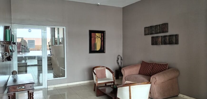 Alquilo con opción a compra (opcional), apartamento en Villa de Las Fuentes