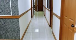 Vendo amplia y céntrica Oficina en el Area Bancaria