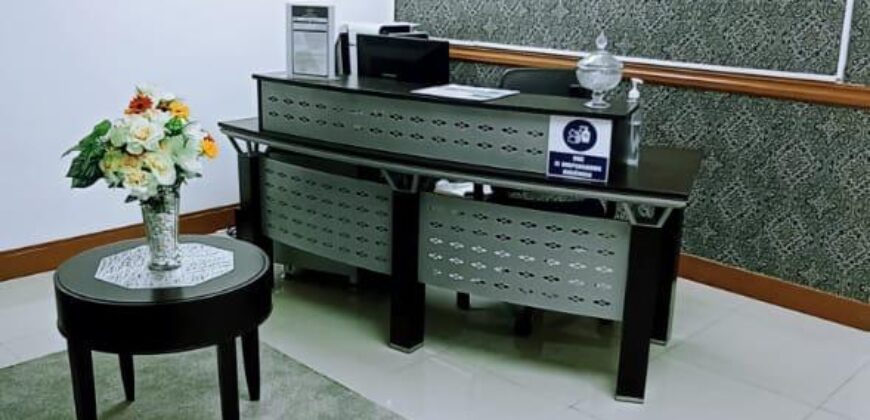 Vendo amplia y céntrica Oficina en el Area Bancaria