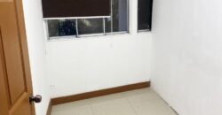 Vendo amplia y céntrica Oficina en el Area Bancaria