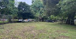 Vendo hermoso, plano, perfectamente rectangular terreno en Playa Gorgona