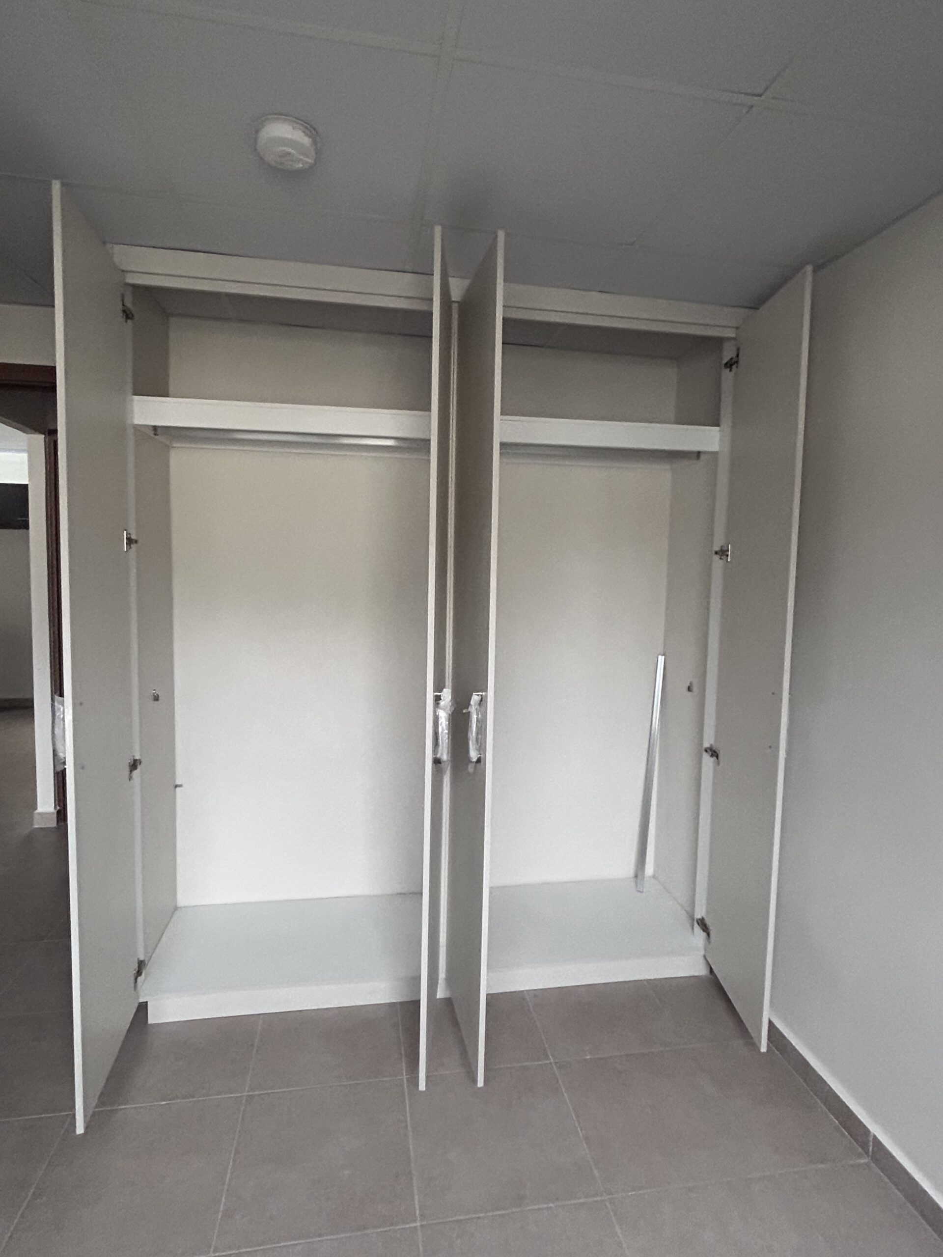 Alquilo hermosa casa en Urb. Reserva del norte