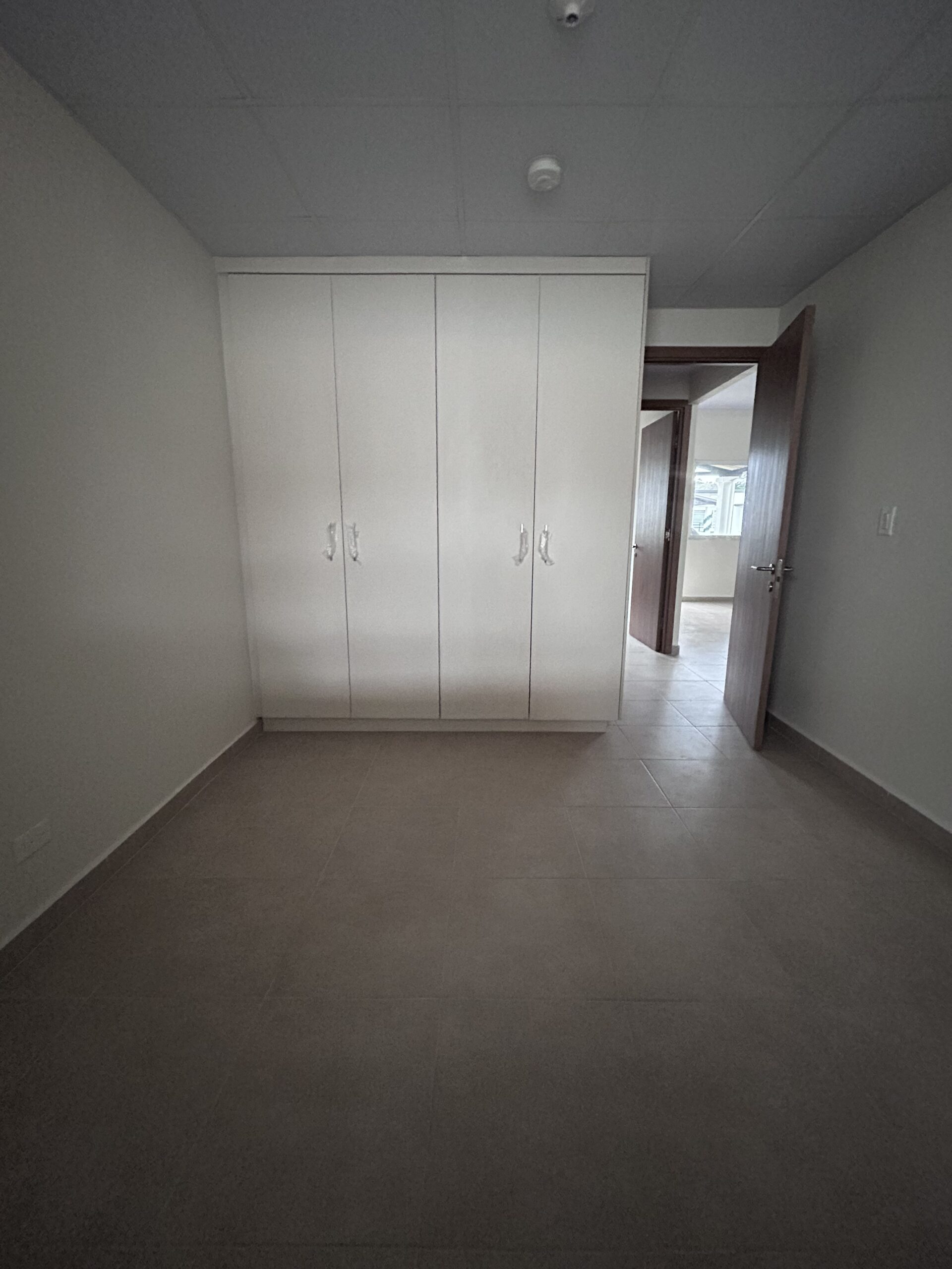 Alquilo hermosa casa en Urb. Reserva del norte