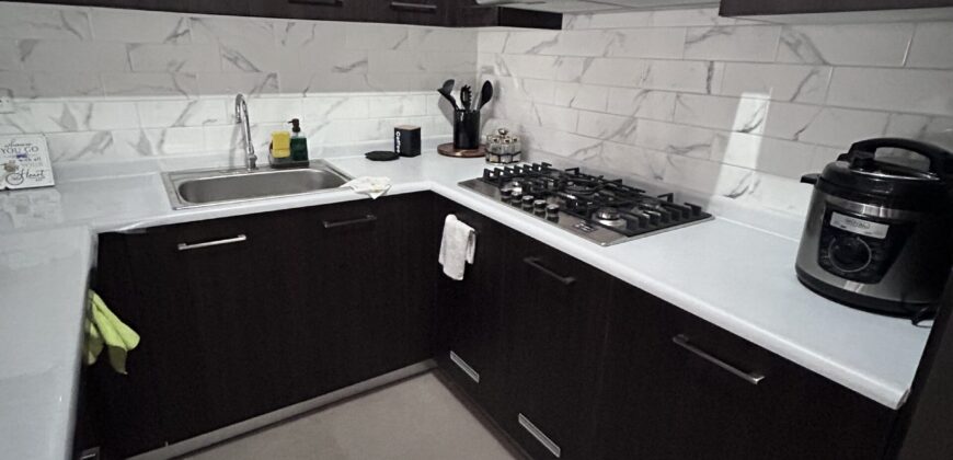 Alquilo hermosa casa en Urb. Reserva del norte