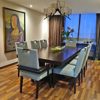 Vendo hermoso y céntrico apartamento en Marbella / Av. Balboa