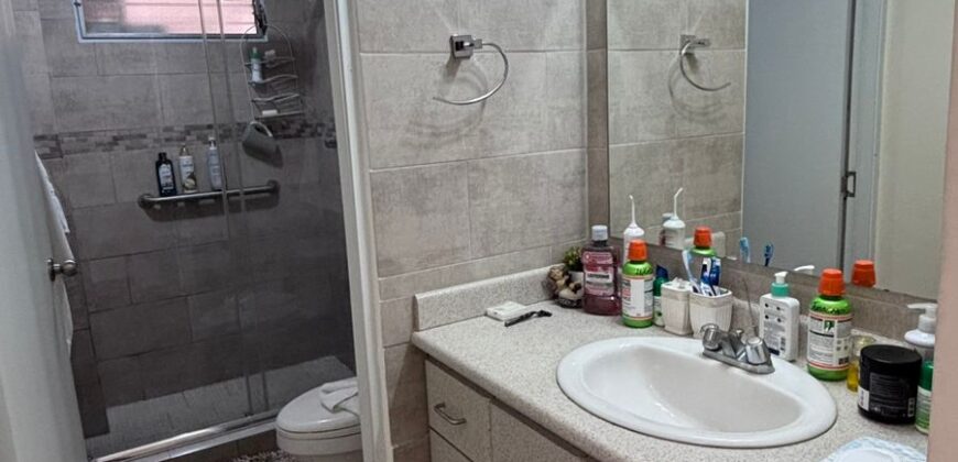 Alquilo céntrico y recién remodelado apartamento en Hato Pintado