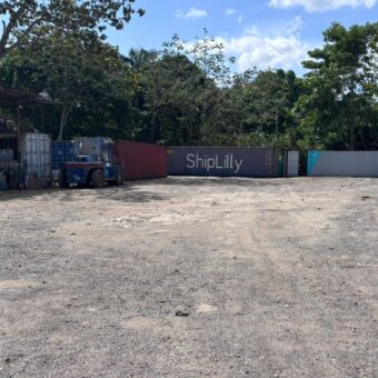 Alquiler de galera, oficina y amplio terreno de 4 mil metros aproximadamente