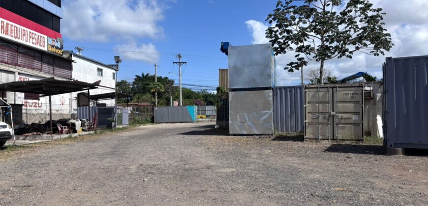 Alquiler de galera, oficina y amplio terreno de 4 mil metros aproximadamente