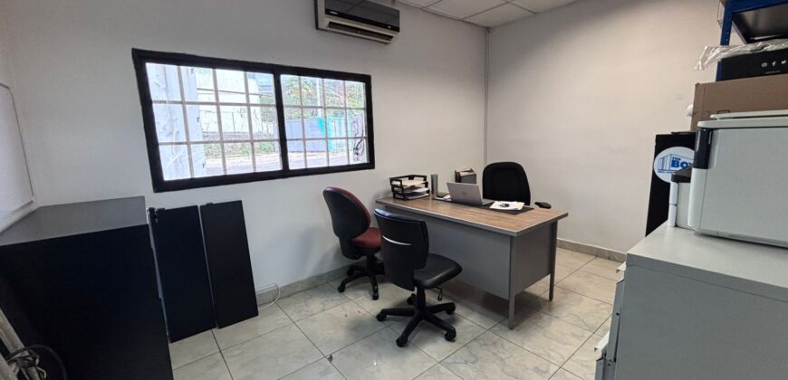 Alquiler de galera, oficina y amplio terreno de 4 mil metros aproximadamente