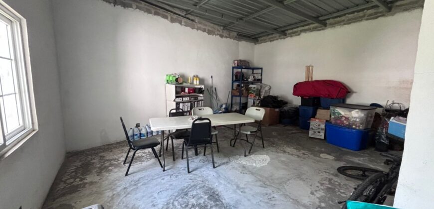 Alquiler de galera, oficina y amplio terreno de 4 mil metros aproximadamente