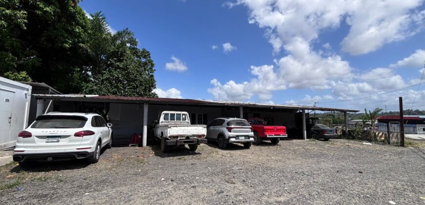 Vendo / alquilo terreno con galera en Las Cumbres, frente a carretera Transístmica