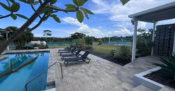 Alquilo espectacular casa con piscina en playa Punta Barco Viejo