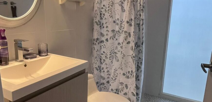 Alquilo espectacular casa con piscina en playa Punta Barco Viejo