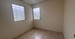 Alquiler de casa en equina, calle sin salida, cómoda y fresca ubicada en Arraiján