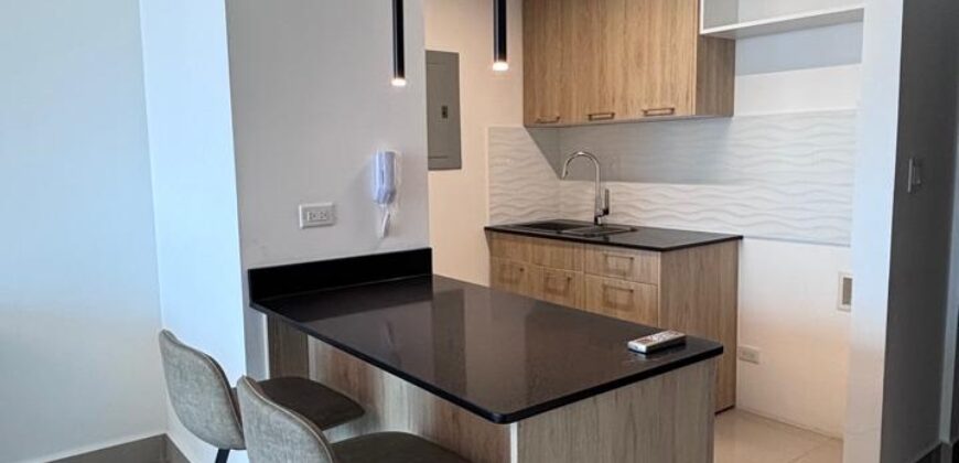 Apartamentos en venta, Vía España con calle 4 Río Abajo