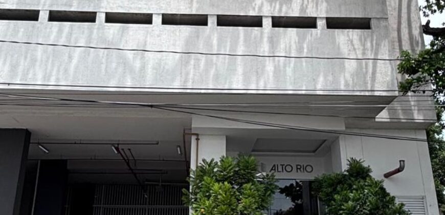 Apartamentos en venta, Vía España con calle 4 Río Abajo
