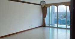 Alquilo apartamento hermoso y céntrico en El Cangrejo (PH Mont Royale – El Cangrejo) 