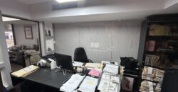 Vendo Local Comercial de 2 niveles sobre Tumba Muerto a nivel de calle