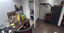 Vendo Local Comercial de 2 niveles sobre Tumba Muerto a nivel de calle