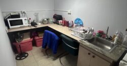 Vendo Local Comercial de 2 niveles sobre Tumba Muerto a nivel de calle